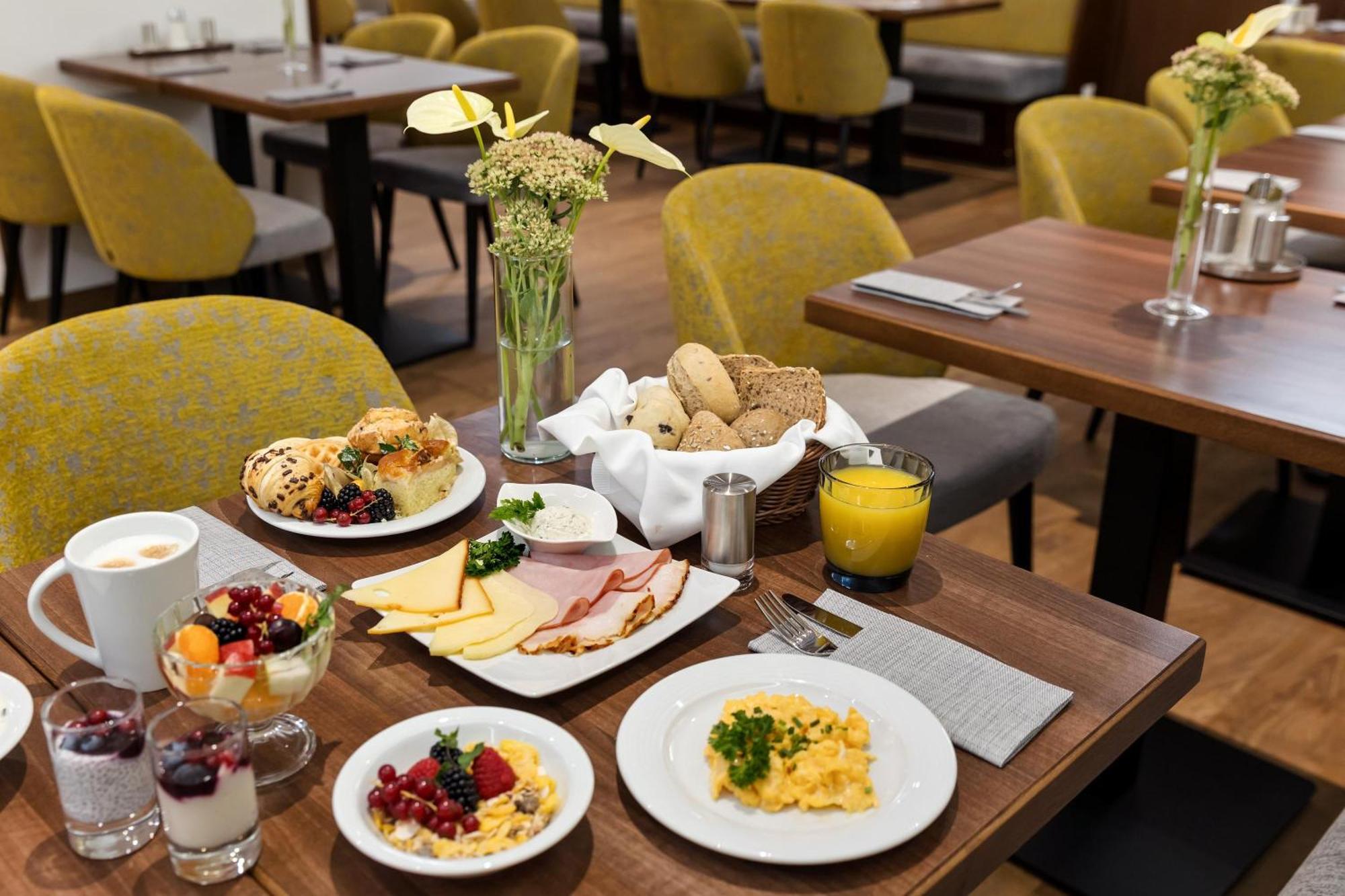 Hotel Rathauspark Wien, A Member Of Radisson Individuals Esterno foto