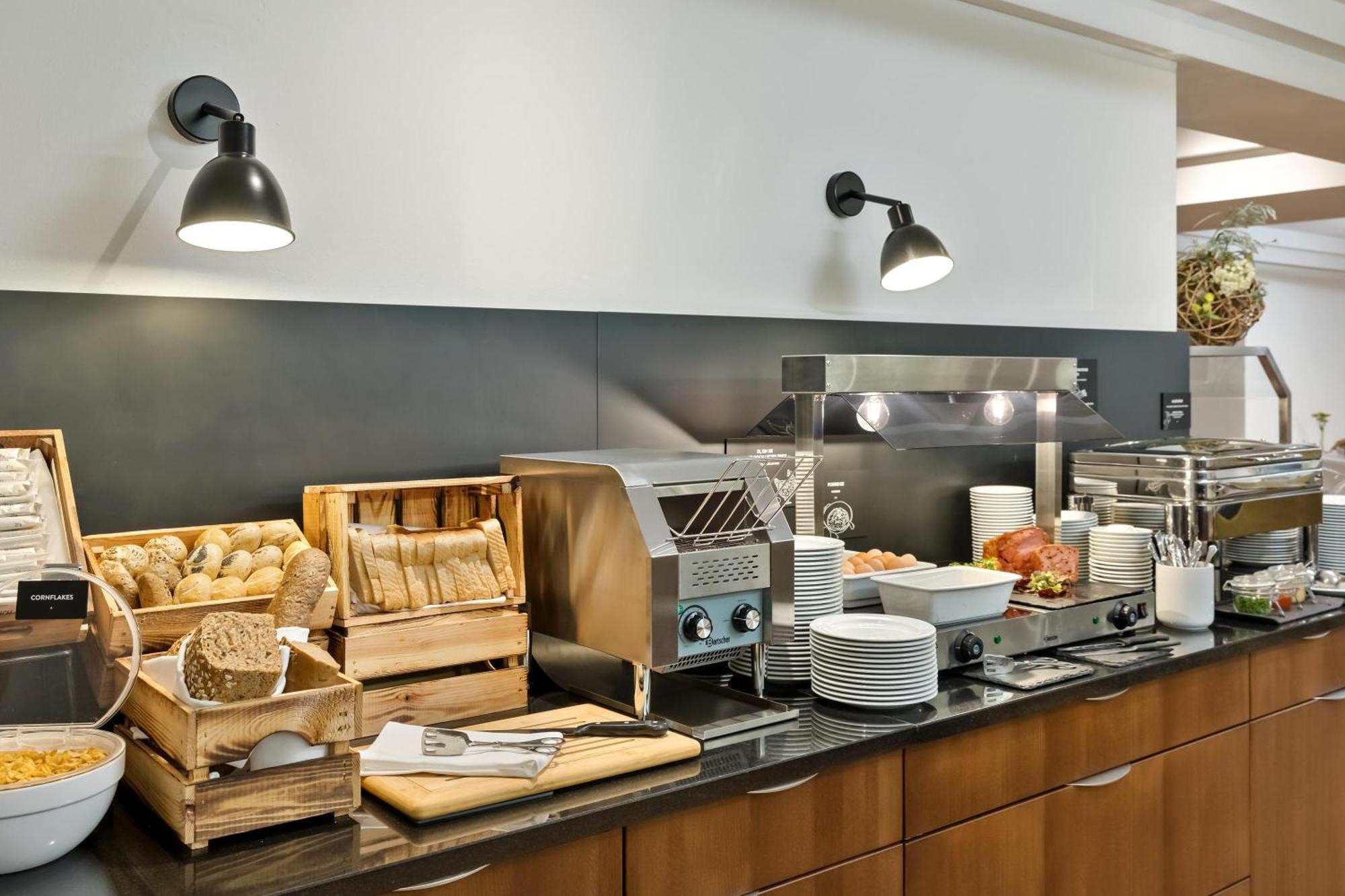 Hotel Rathauspark Wien, A Member Of Radisson Individuals Esterno foto