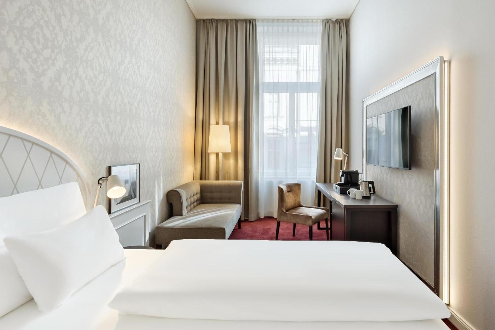 Hotel Rathauspark Wien, A Member Of Radisson Individuals Esterno foto