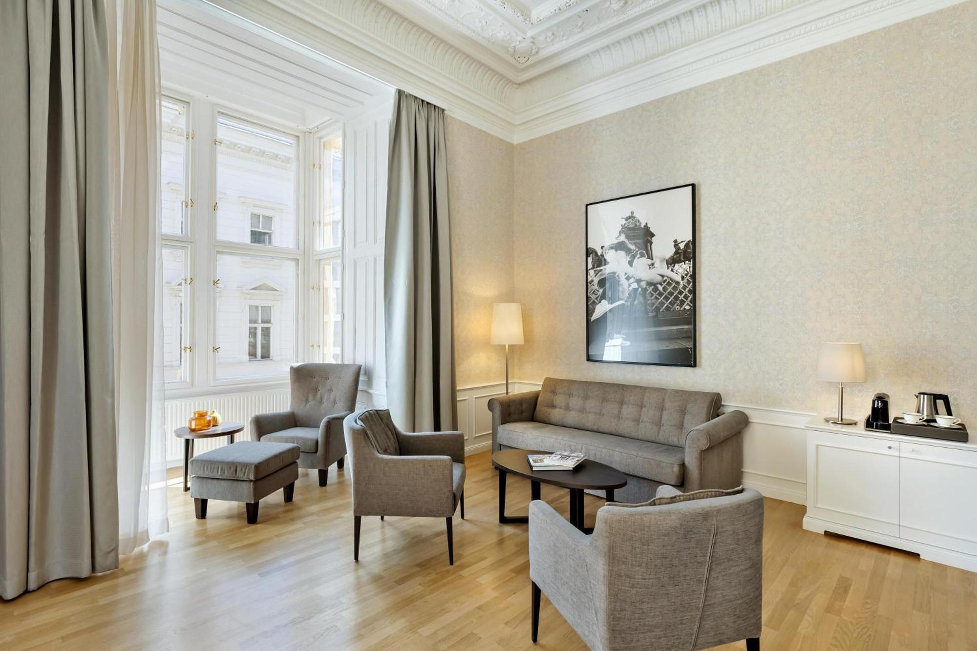 Hotel Rathauspark Wien, A Member Of Radisson Individuals Esterno foto
