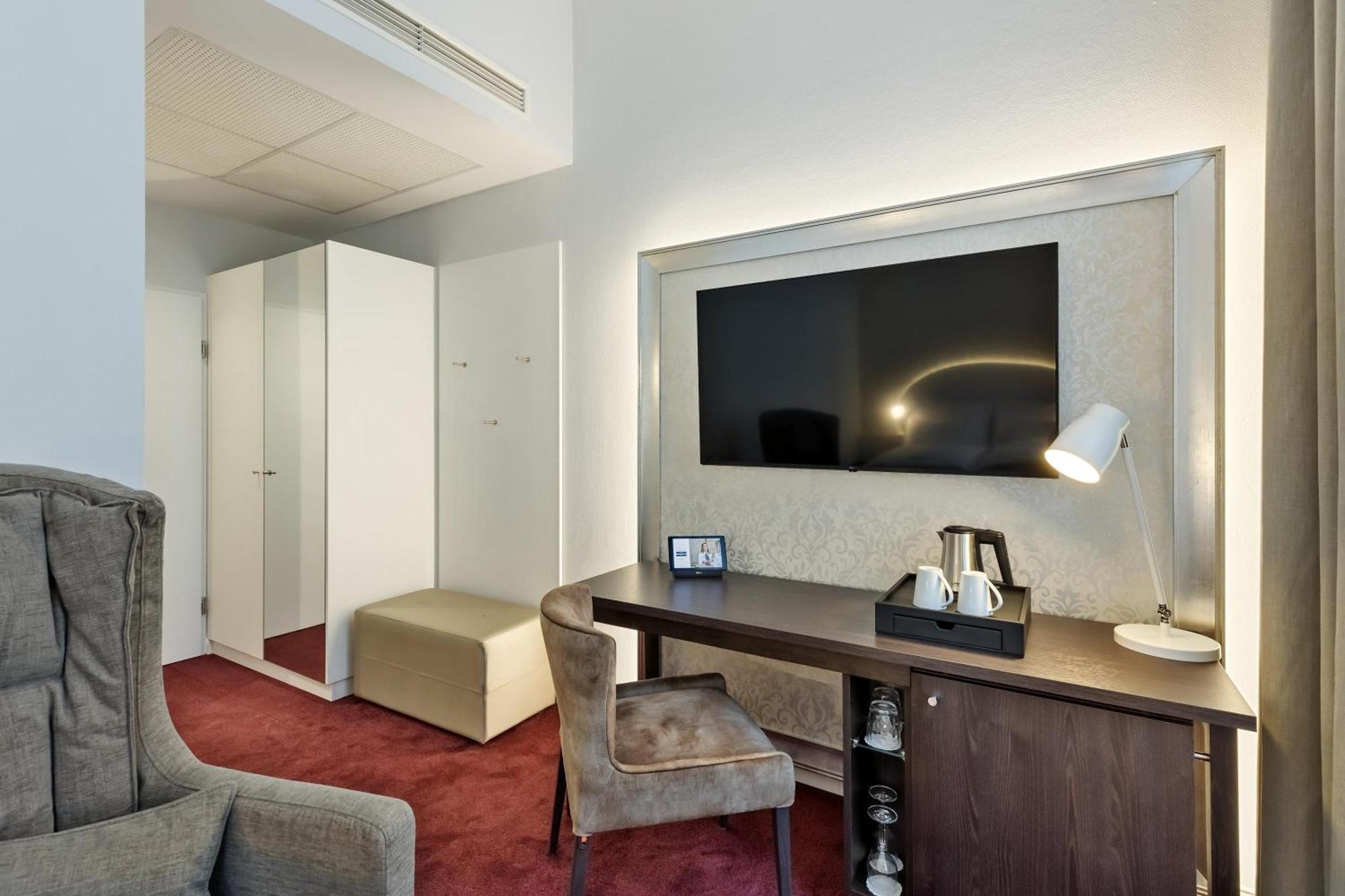 Hotel Rathauspark Wien, A Member Of Radisson Individuals Esterno foto