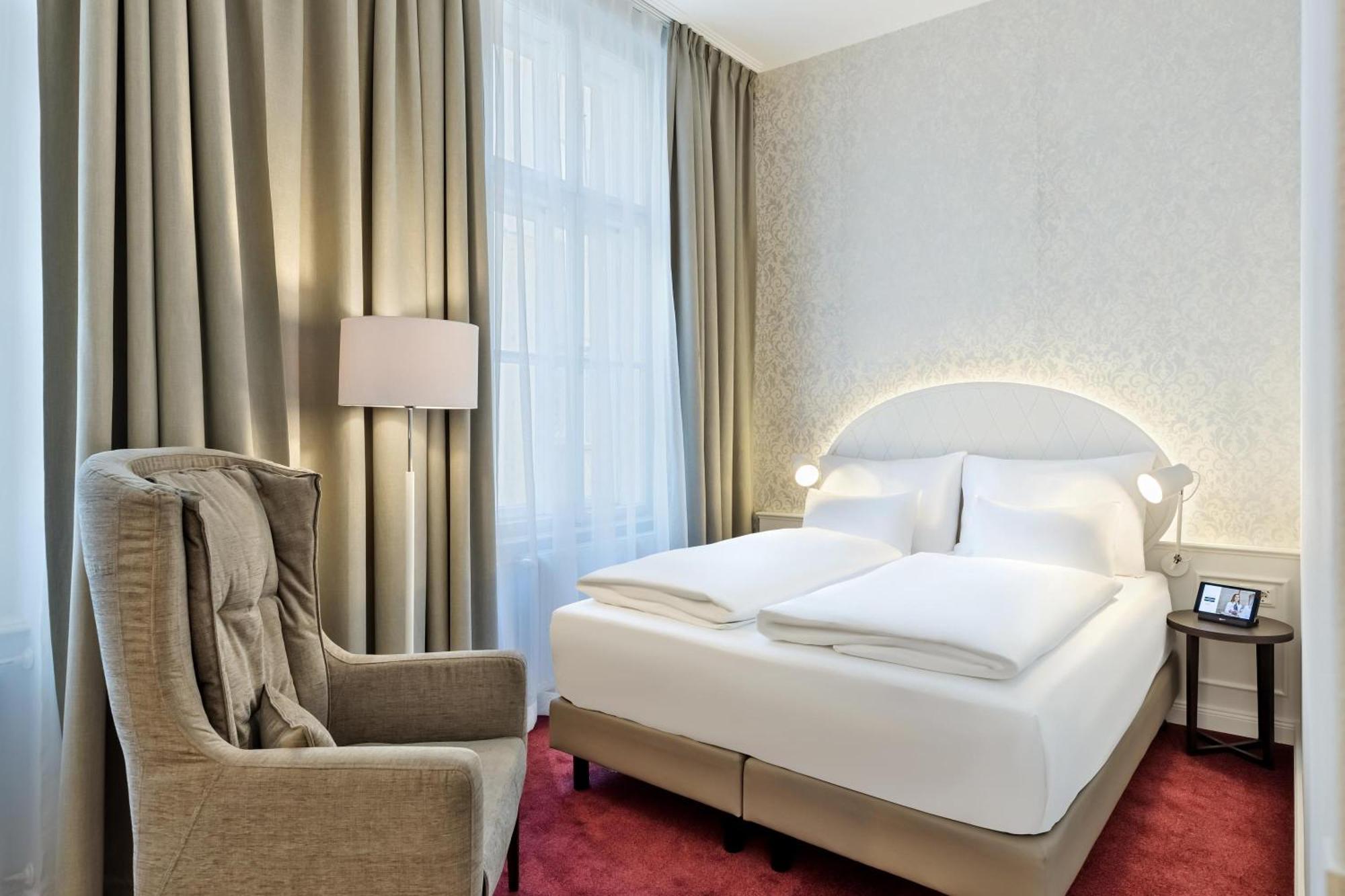 Hotel Rathauspark Wien, A Member Of Radisson Individuals Esterno foto